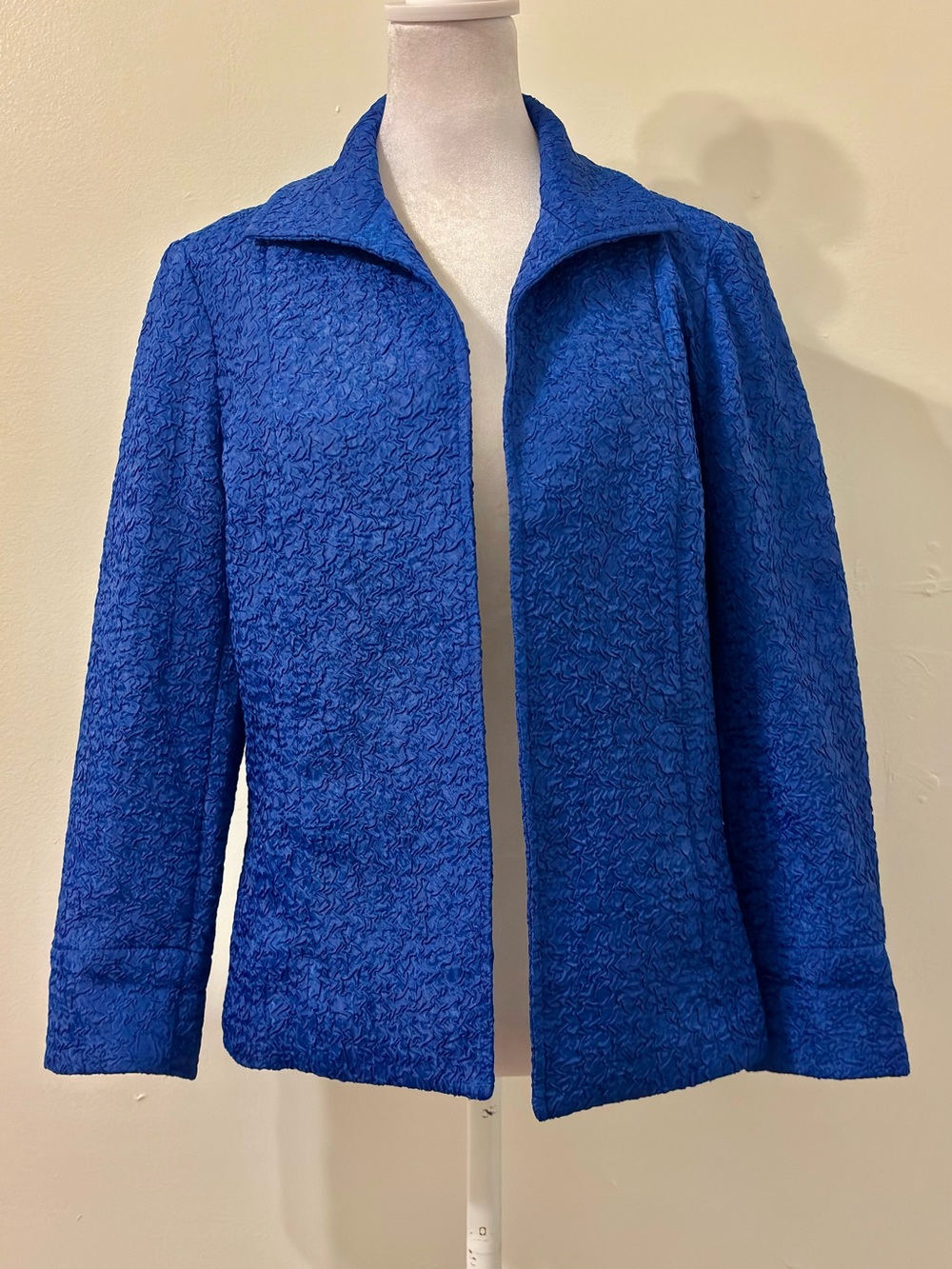 Chico’s Royal Blue Crinkled Textured Open Front Blazer Jacket Size 0